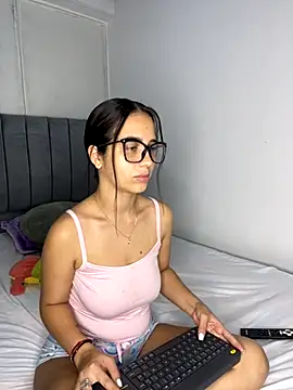 dalianataba online show from October 25, 2025, 7:03 pm