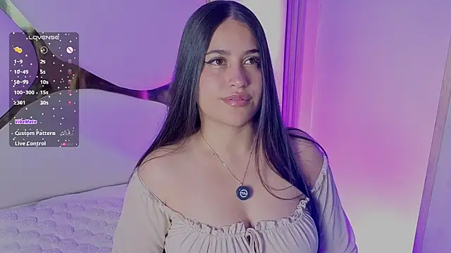 Snapshot of gabyjoness_ chatting on July 22, 2026, 5:31 am gabyjoness online show from July 22, 2026, 5:31 am