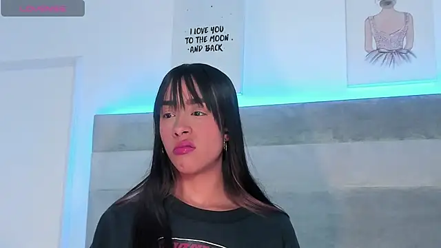 Snapshot of Aleja_ruizz chatting on September 27, 2025, 7:25 am Aleja ruizz online show from September 27, 2025, 7:25 am