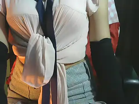 sheetal-sheetal95 online show from January 8, 2026, 4:35 pm