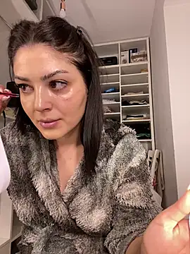 Snapshot of Lexi_Storm chatting on November 17, 2025, 5:33 am Lexi Storm online show from November 17, 2025, 5:33 am