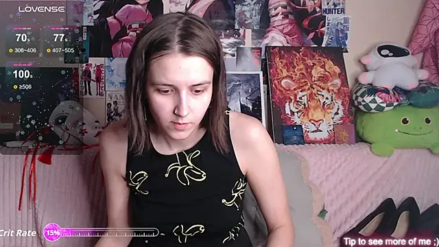 Snapshot of AliceChio chatting on November 6, 2025, 9:02 am AliceChio online show from November 6, 2025, 9:02 am