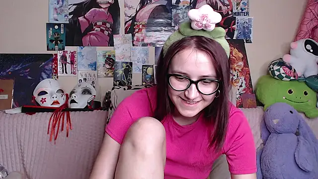 Snapshot of AliceChio chatting on December 16, 2025, 4:17 am AliceChio online show from December 16, 2025, 4:17 am