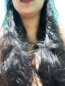 Snapshot of SugarWithSpice chatting on April 6, 2026, 8:04 am SugarWithSpice online show from April 6, 2026, 8:04 am