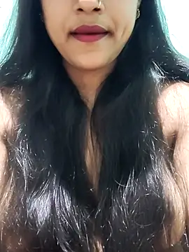 Snapshot of SugarWithSpice chatting on February 19, 2026, 9:39 am SugarWithSpice online show from February 19, 2026, 9:39 am