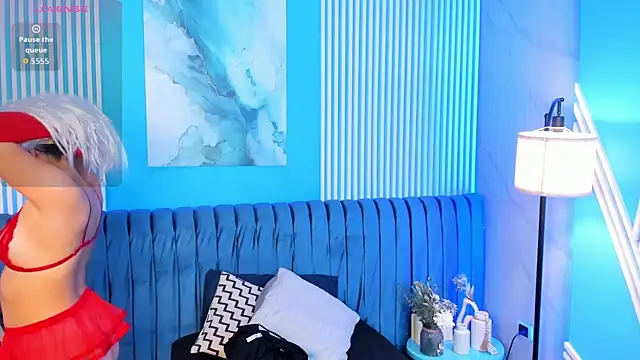 ariannaliss online show from February 14, 2026, 4:07 pm