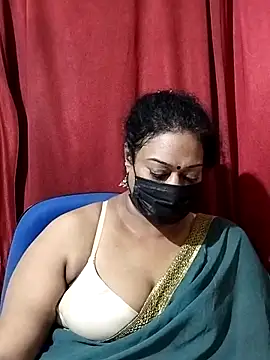 Snapshot of surekha-30 chatting on November 28, 2025, 5:35 pm surekha-30 online show from November 28, 2025, 5:35 pm