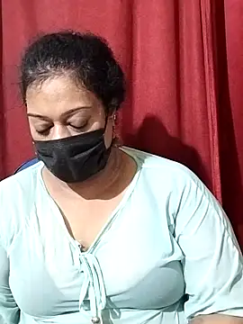 Snapshot of surekha-30 chatting on November 23, 2025, 5:23 pm surekha-30 online show from November 23, 2025, 5:23 pm