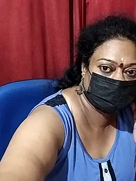 Snapshot of surekha-30 chatting on November 5, 2025, 5:49 pm surekha-30 online show from November 5, 2025, 5:49 pm