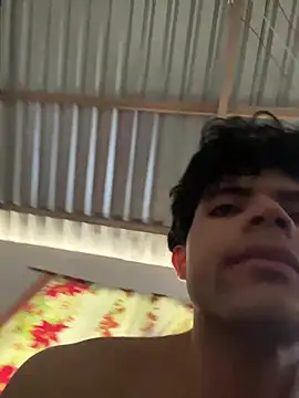 Axel-Mejia online show from February 7, 2026, 3:53 pm