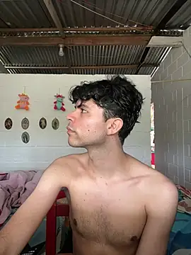 Snapshot of Axel-Mejia chatting on June 26, 2026, 2:34 pm Axel-Mejia online show from June 26, 2026, 2:34 pm