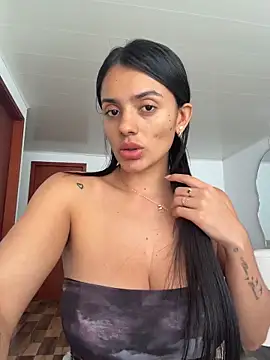 AnaaFaith  online show from June 30, 2026, 7:25 pm