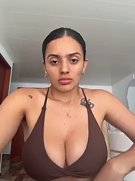 AnaaFaith  online show from May 25, 2026, 7:12 pm