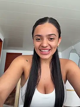 AnaaFaith  online show from April 12, 2026, 6:22 pm