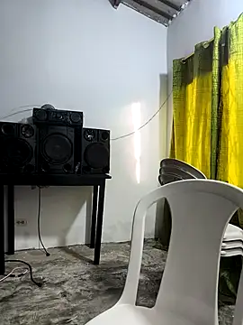 giannis090 online show from October 16, 2025, 9:45 pm