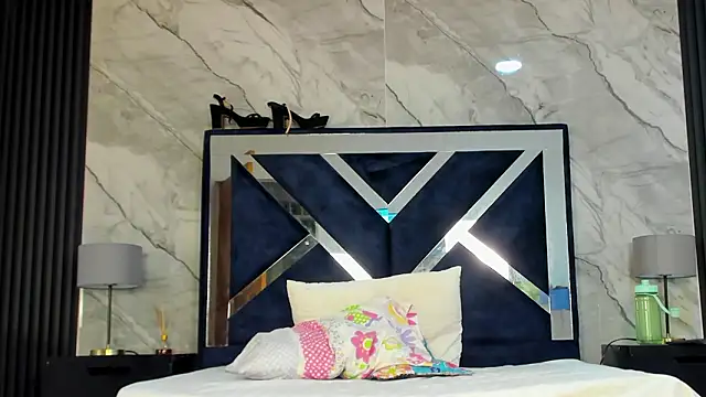 VanessaHard as online show from February 7, 2026, 7:44 pm