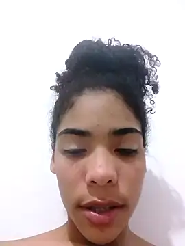 ZafiroAndFlynn online show from February 16, 2026, 6:12 am