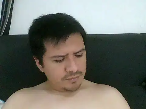 Xxxristiano online show from April 30, 2026, 5:03 am