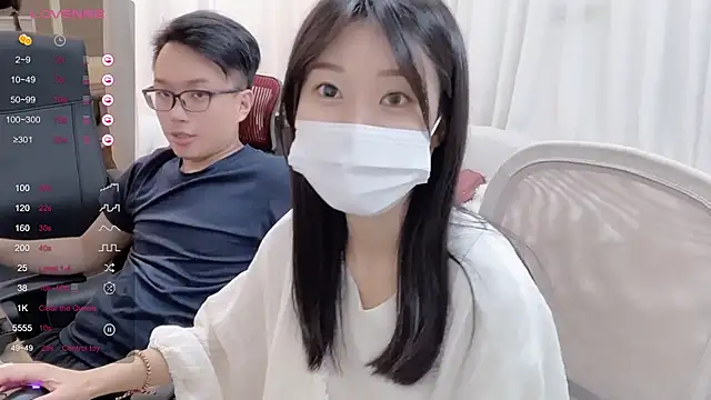 Snapshot of ni_ni01 chatting on September 13, 2025, 8:36 am ni ni01 online show from September 13, 2025, 8:36 am