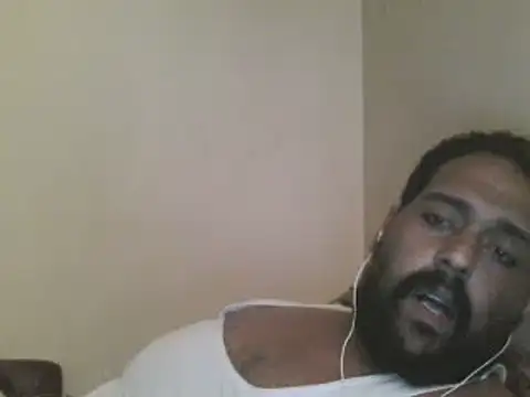 elpoop7305 online show from November 27, 2025, 11:54 am