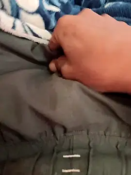 INTERNATIONAL0001 online show from December 2, 2025, 4:14 am