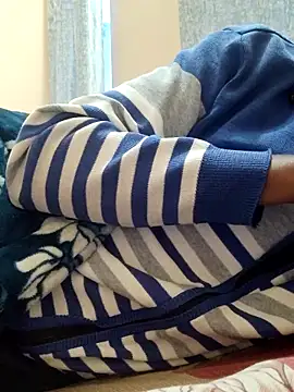 INTERNATIONAL0001 online show from November 14, 2025, 1:20 am