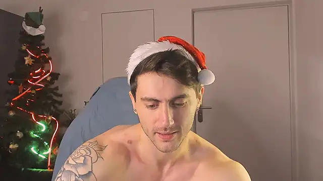 Snapshot of Oscar_Miller_ chatting on December 20, 2025, 8:55 pm Oscar Miller online show from December 20, 2025, 8:55 pm