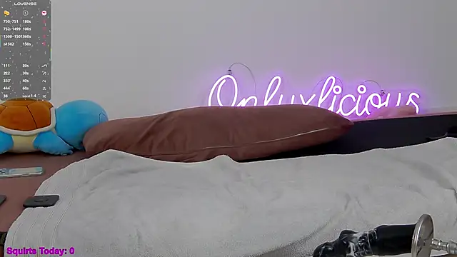 Onlyxlicious sc online show from October 5, 2025, 6:31 pm