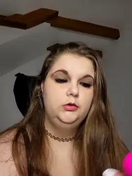 LioEstxh online show from December 1, 2025, 8:59 am