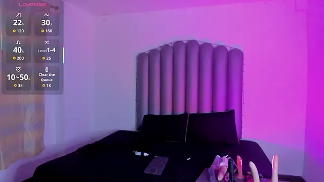 Snapshot of chubby_sexy_ chatting on November 17, 2025, 12:20 pm chubby sexy online show from November 17, 2025, 12:20 pm