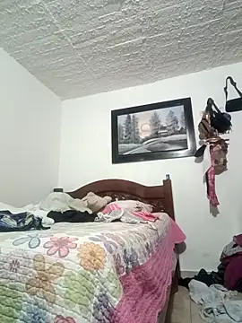 Morenaza6420 online show from April 21, 2026, 4:08 am