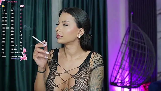 Spicy Maple online show from September 10, 2025, 8:19 pm