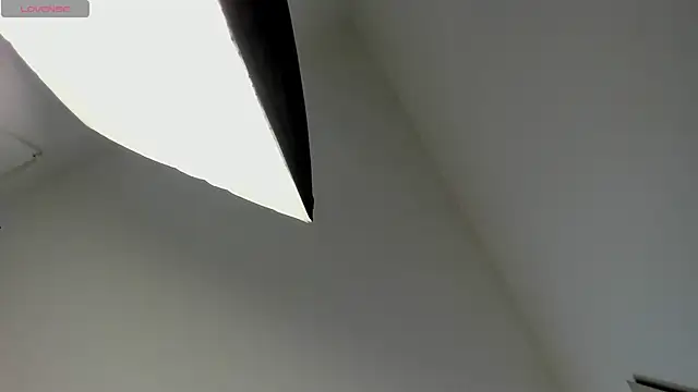 VioletRose as online show from December 16, 2025, 9:19 pm