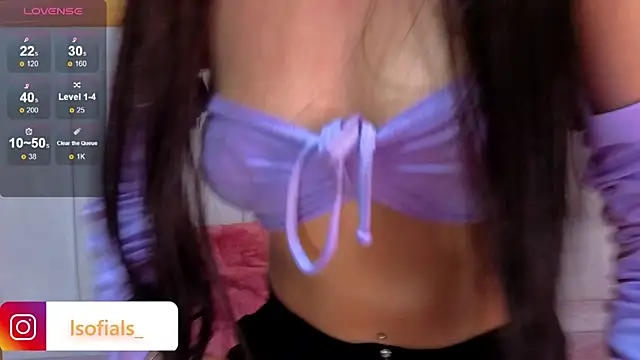Abril Velvet a  online show from February 7, 2026, 1:24 am