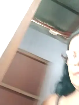 Sweet-Lita50 online show from October 28, 2025, 3:29 am