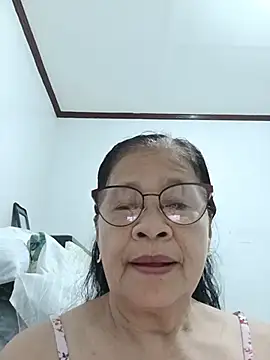 Snapshot of Sweet-Lita50 chatting on June 27, 2026, 12:49 am Sweet-Lita50 online show from June 27, 2026, 12:49 am