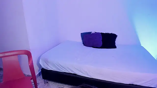 NataliaDream6 online show from April 7, 2026, 3:30 am