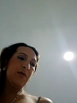 alanastones-19 online show from September 18, 2025, 4:04 am