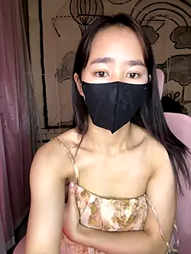 TiNa 04 online show from December 19, 2025, 11:51 pm