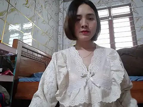 Snapshot of Lyzizi_lovely09 chatting on December 4, 2025, 4:11 am Lyzizi lovely09 online show from December 4, 2025, 4:11 am