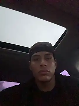 Snapshot of StrokingDaddy4 chatting on November 20, 2025, 11:47 pm StrokingDaddy4 online show from November 20, 2025, 11:47 pm