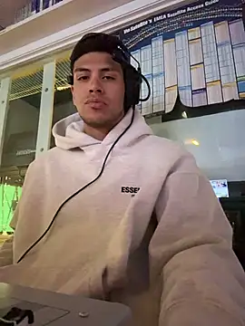 StrokingDaddy4 online show from April 3, 2026, 10:32 am