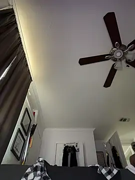 Snapshot of StrokingDaddy4 chatting on November 2, 2025, 6:13 pm StrokingDaddy4 online show from November 2, 2025, 6:13 pm