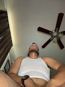 Snapshot of StrokingDaddy4 chatting on October 27, 2025, 10:22 pm StrokingDaddy4 online show from October 27, 2025, 10:22 pm