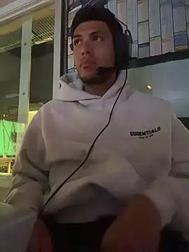 StrokingDaddy4 online show from April 2, 2026, 10:22 am