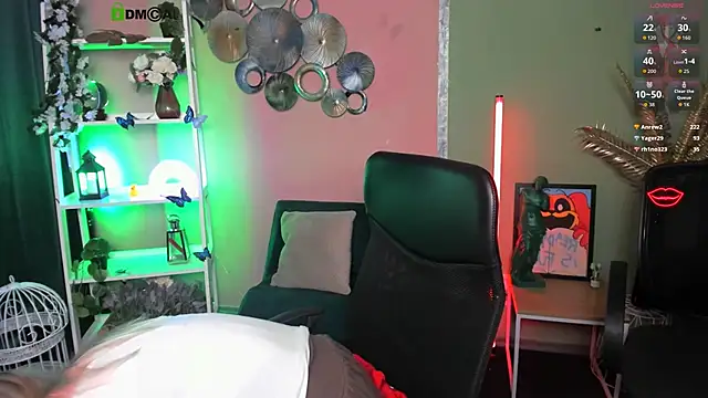 Snapshot of marta_smith chatting on December 22, 2025, 10:37 am marta smith online show from December 22, 2025, 10:37 am