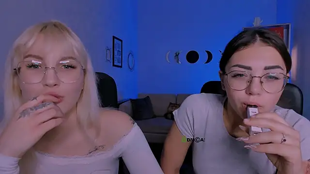 Snapshot of marta_smith chatting on November 5, 2025, 6:49 am marta smith online show from November 5, 2025, 6:49 am