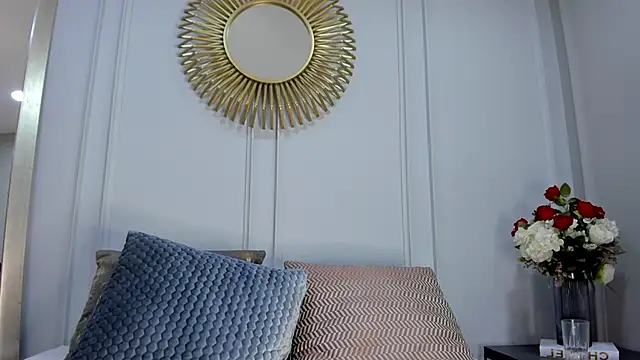 CharlotteBrownn  online show from March 19, 2026, 11:27 pm