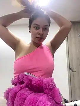 CharlotteBrownn  online show from October 28, 2025, 3:18 am