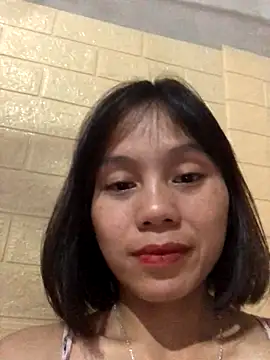 Snapshot of QuingLin chatting on October 17, 2025, 5:04 pm QuingLin online show from October 17, 2025, 5:04 pm